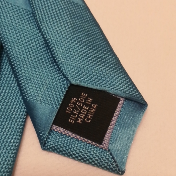 Tommy Hilfiger Tie - Picture 4 of 5
